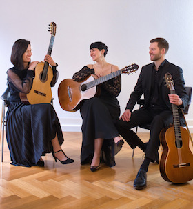 Ticketmotiv Salzburg Guitar Trio - Eliška Lenhartová, Katie Lonson, Andrew Booth
