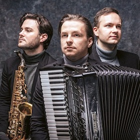 Ticketmotiv Klanglandschaften - Silvesterkonzert | Akkordeon, Klavier, Saxophon