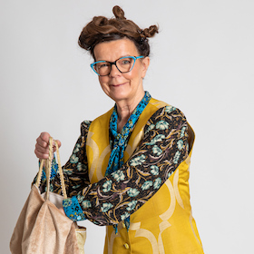 Ticketmotiv GASTSPIEL Frieda Braun • Ausgeheckt
