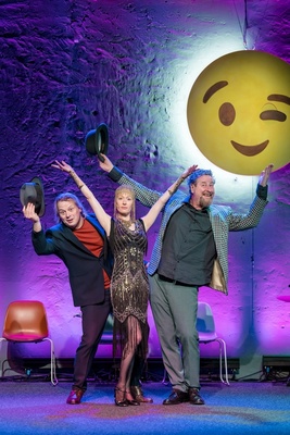 Ticketmotiv Kabarett-Theater Distel - Wer Hat An Der Welt Gedreht