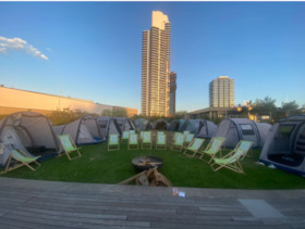 Ticketmotiv Skyline Camping 2024 - Eine Nacht über Den Dächern Der Stadt!